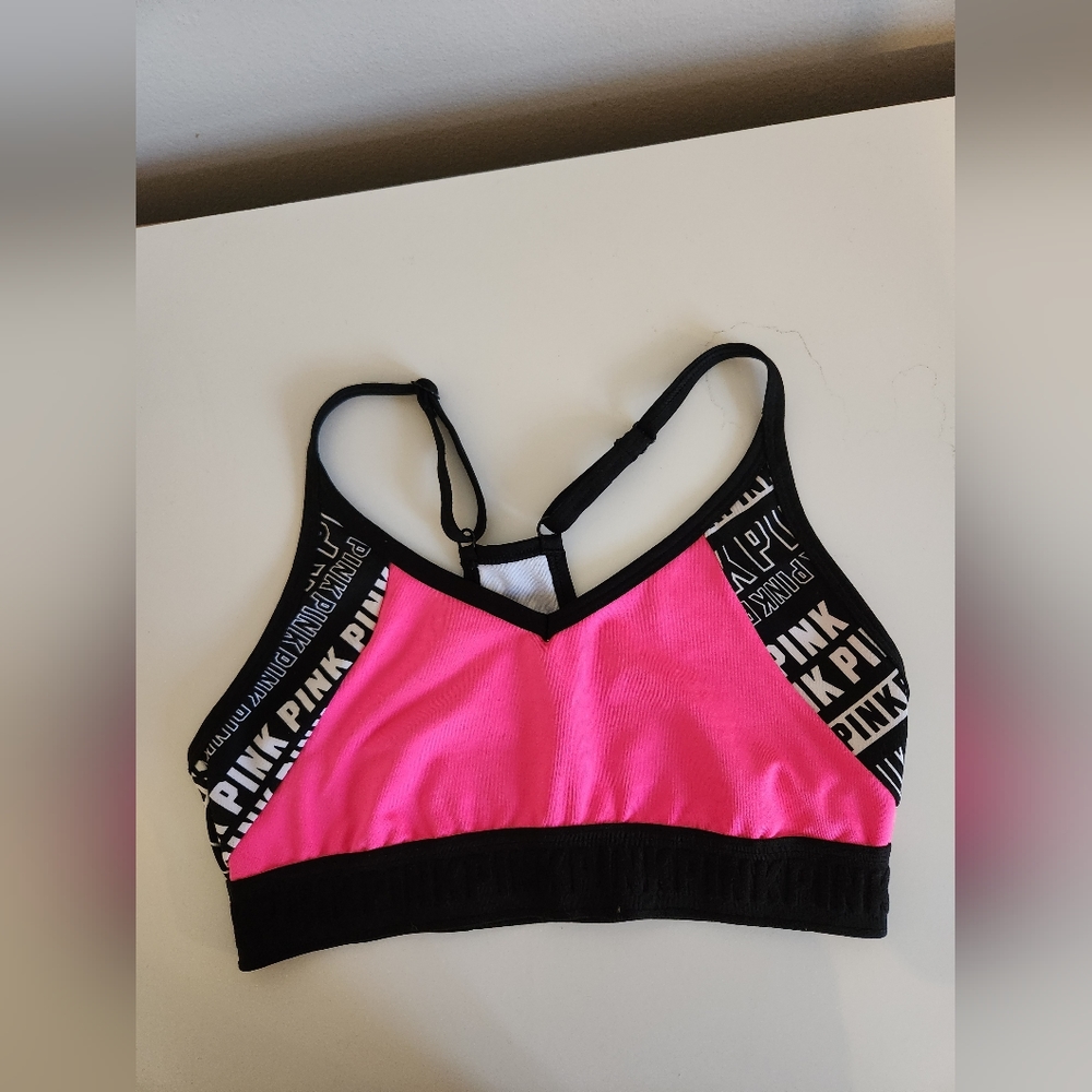 PINK Ultimate Sports Bra